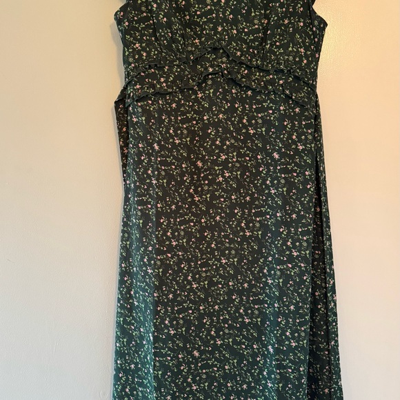 RIHOAS Green Floral Midi Dress - Picture 2 of 9